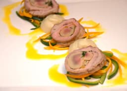 Rognone di vitello, tropea, agro di vino, purè di patate americane